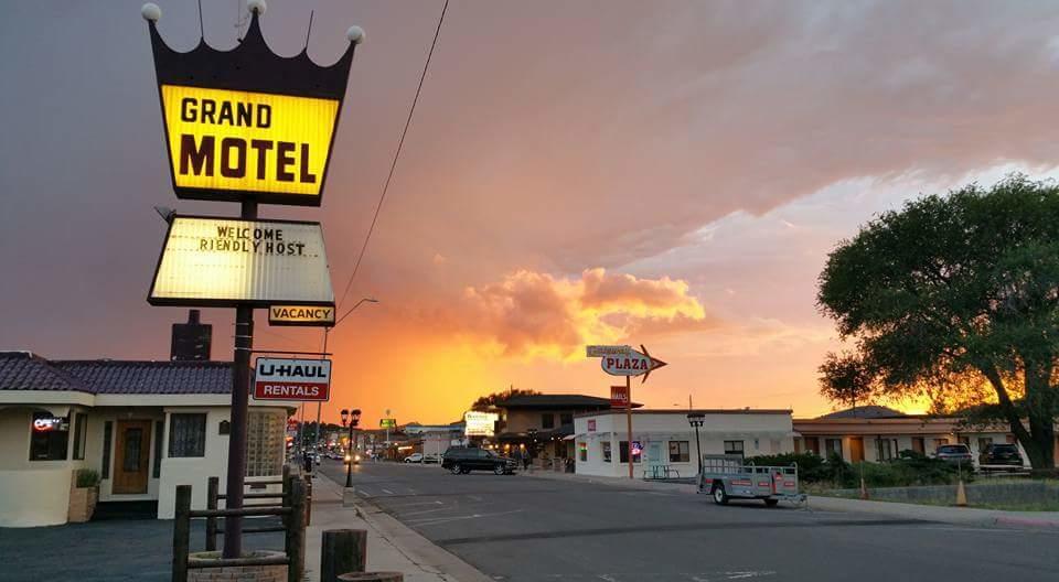 Grand Motel Williams Eksteriør billede